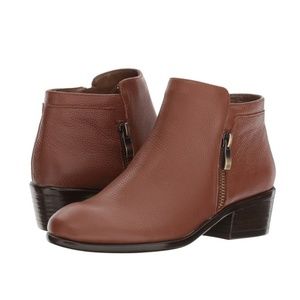 aerosoles mythology bootie